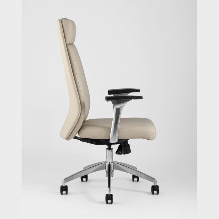 Компьютерное кресло TopChairs для руководителя TopChairs Armor офисное бежевое обивка экокожа крестовина металл 