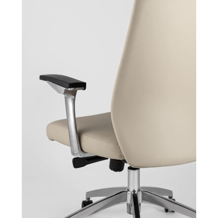 Компьютерное кресло TopChairs для руководителя TopChairs Armor офисное бежевое обивка экокожа крестовина металл 