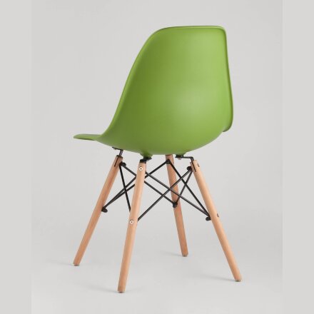 Стул Eames DSW зеленый 