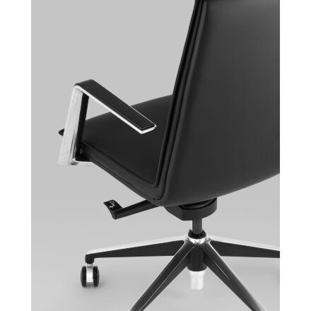 Кресло офисное TopChairs Arrow черный 